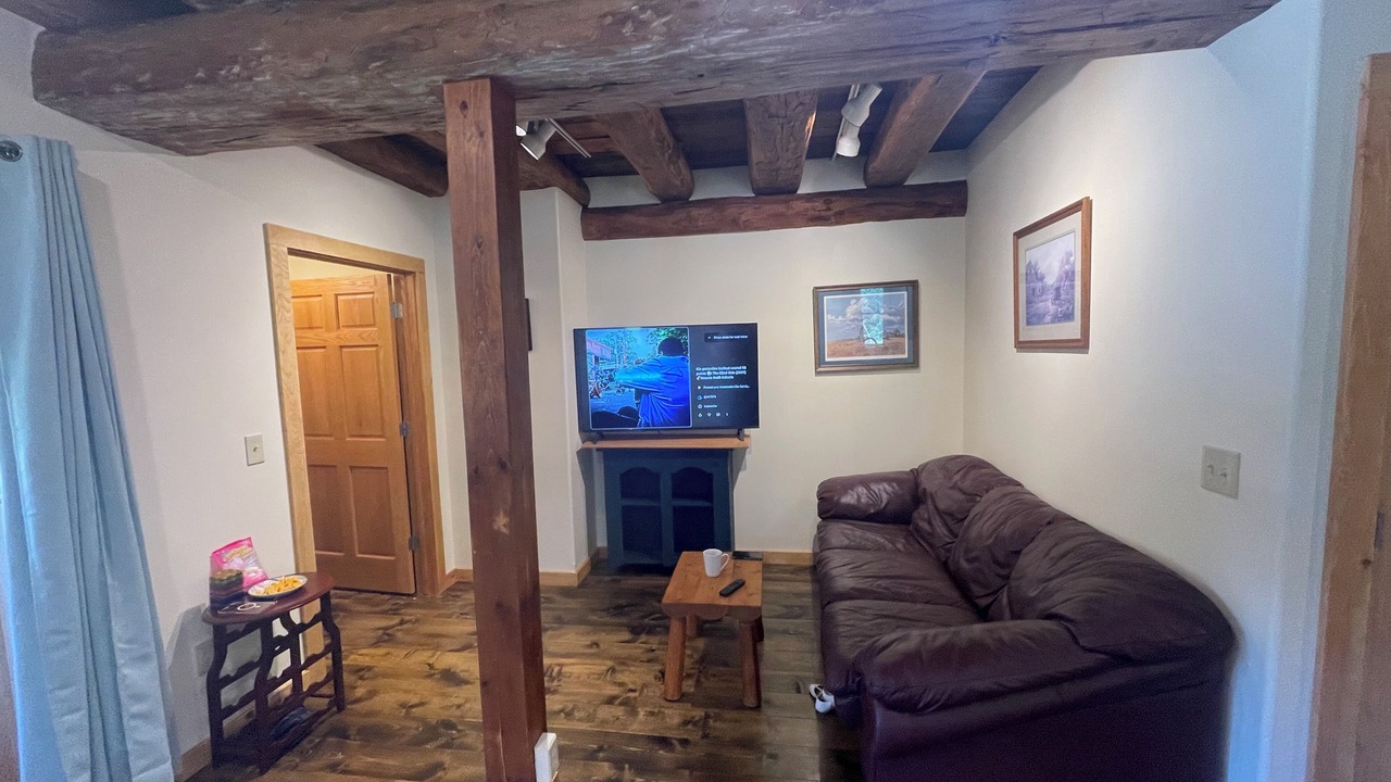 Photo of Livingroom in Suttons Bay