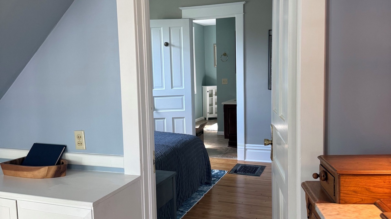 Photo of Bedroom in Green Lake