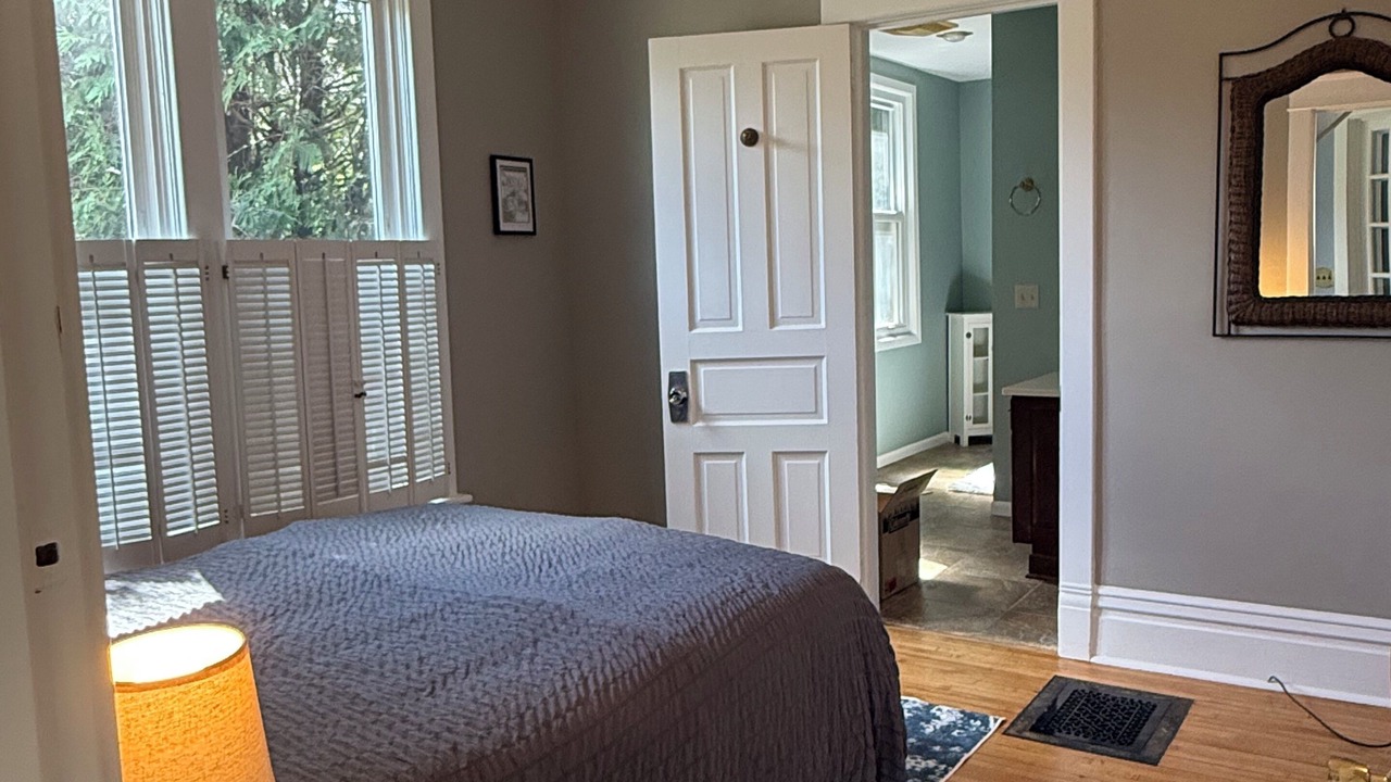 Photo of Bedroom in Green Lake