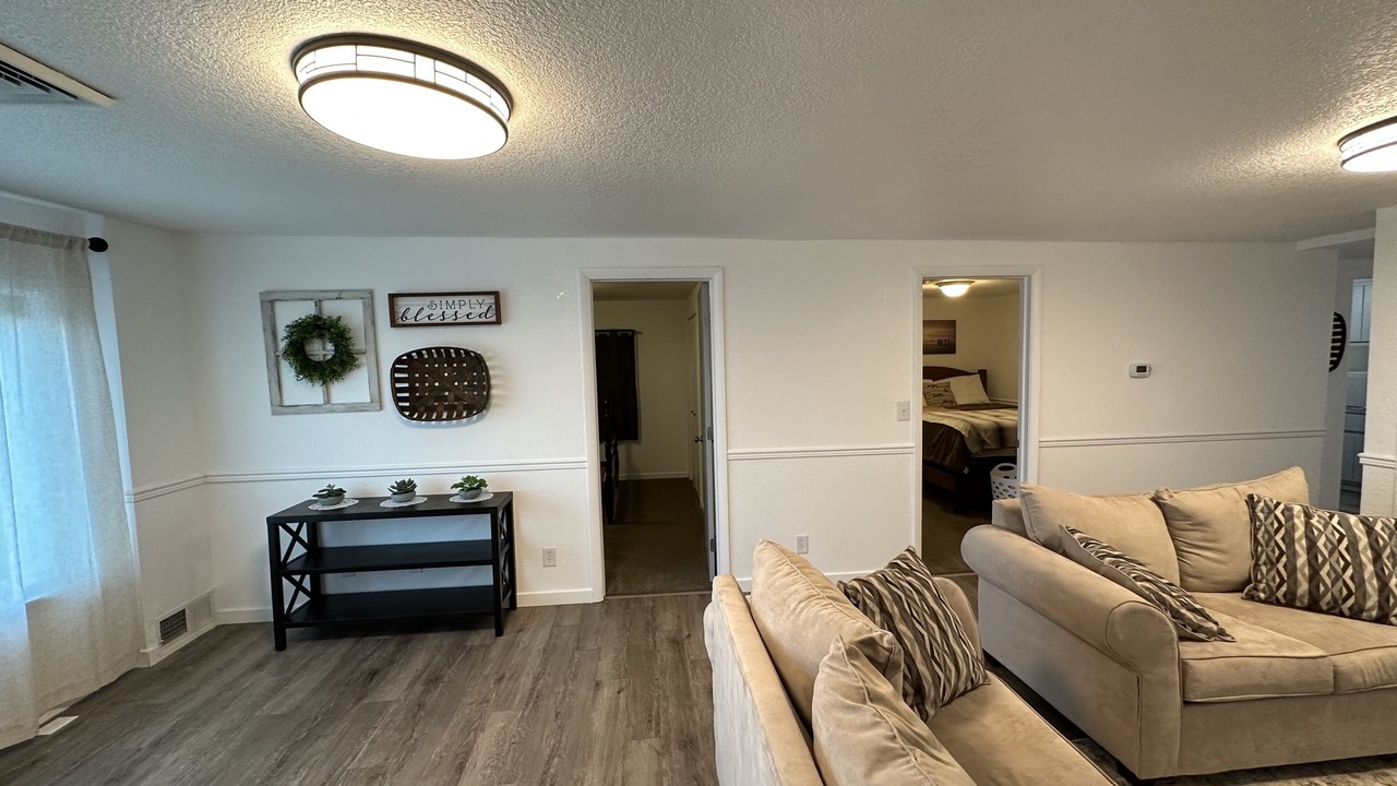 Photo of Livingroom in Nappanee