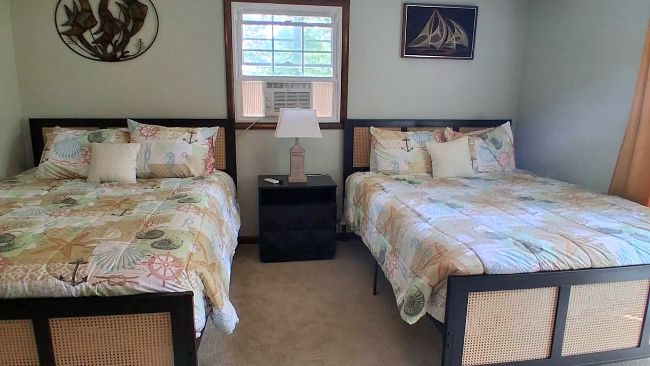 Photo of Bedroom in Sister Lakes