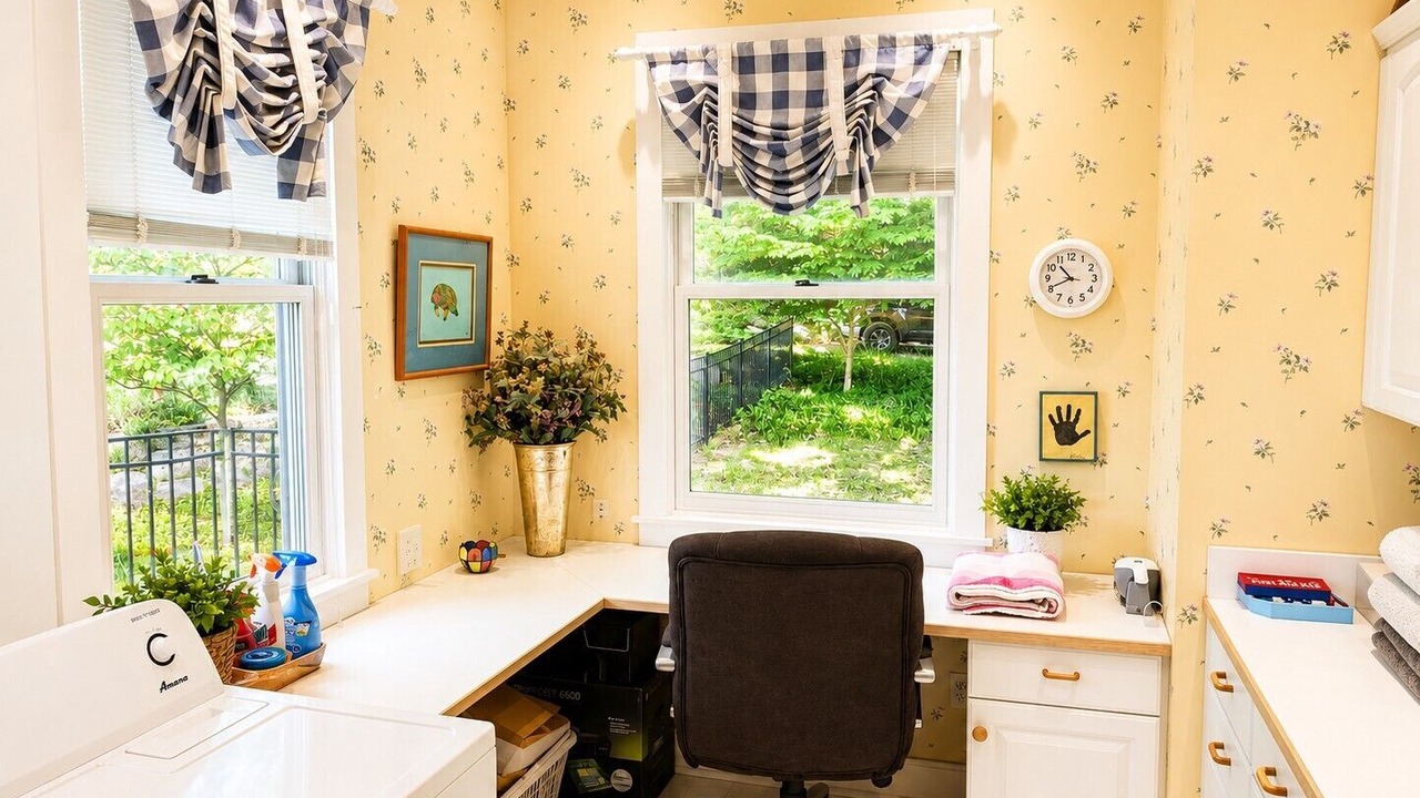 Photo of Bedroom in Frankfort