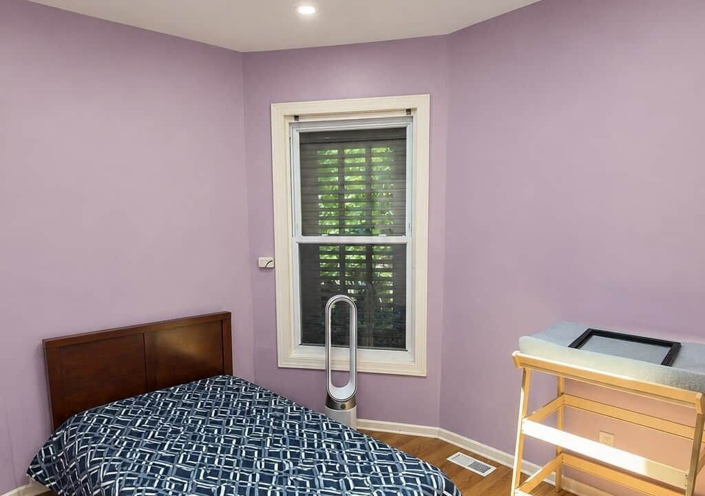 Photo of Bedroom in Woodlawn