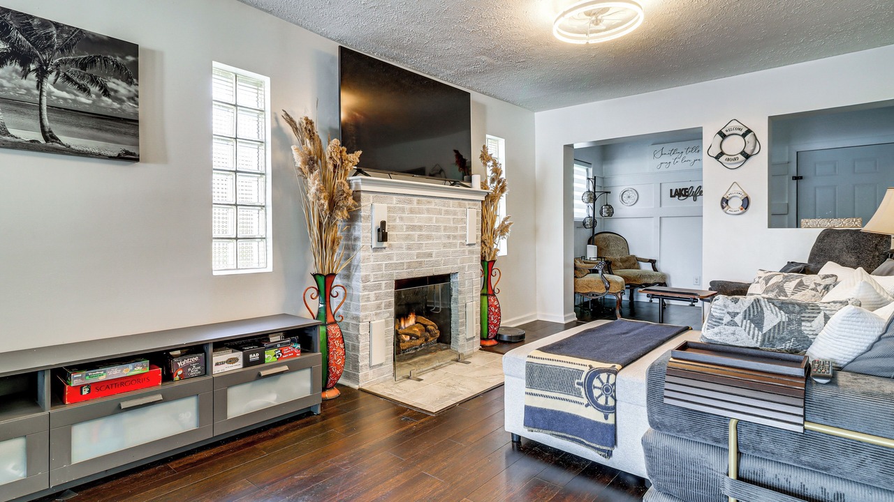 Photo of Bedroom in Belleville