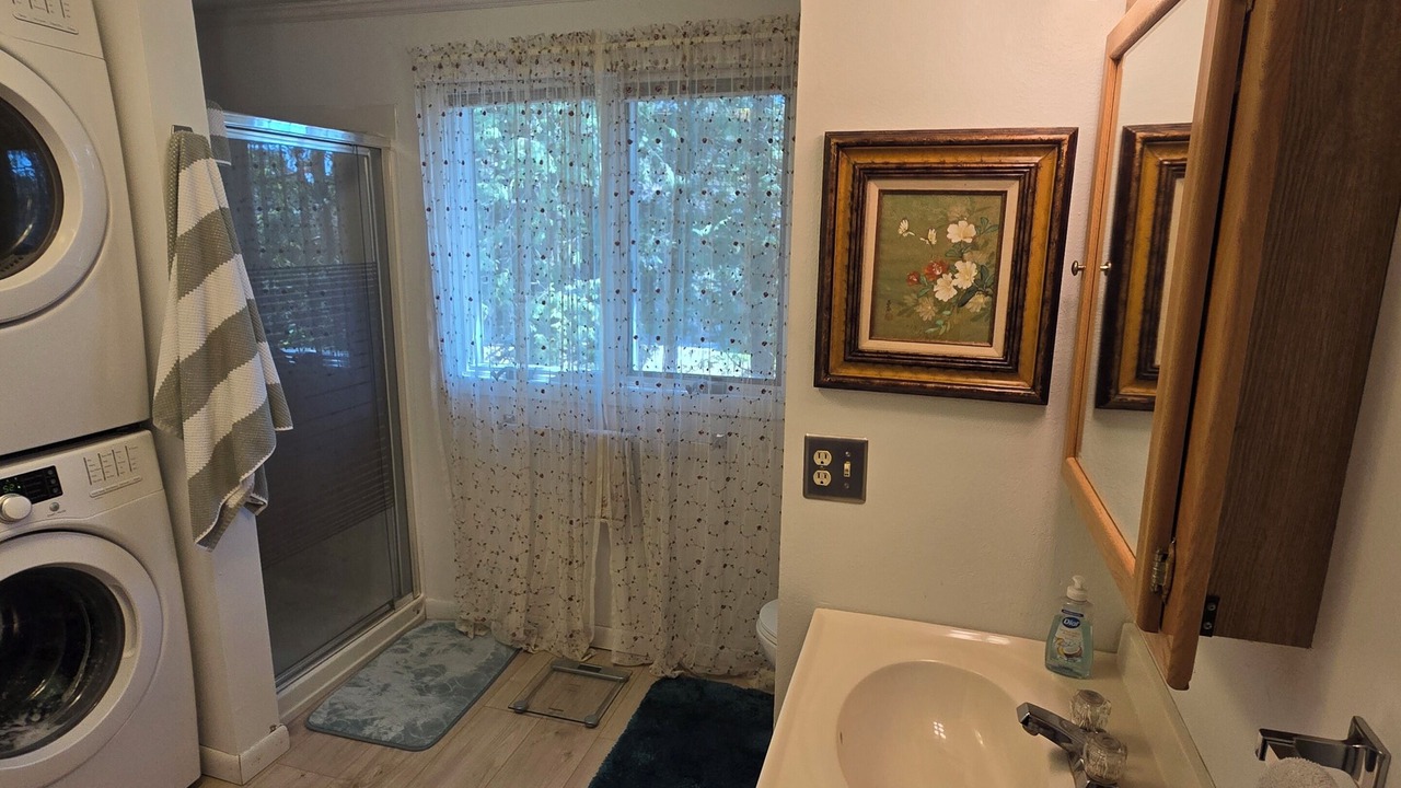 Photo of Bathroom in Escanaba