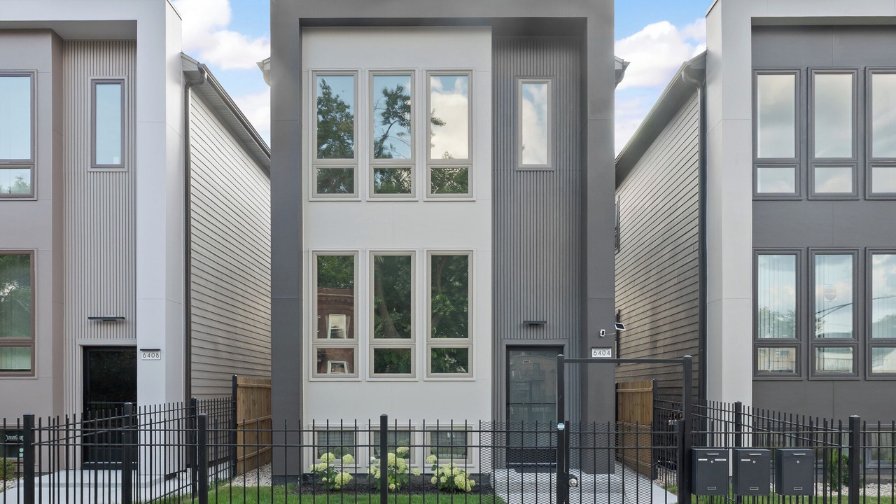 Photo of Outdoor in Woodlawn