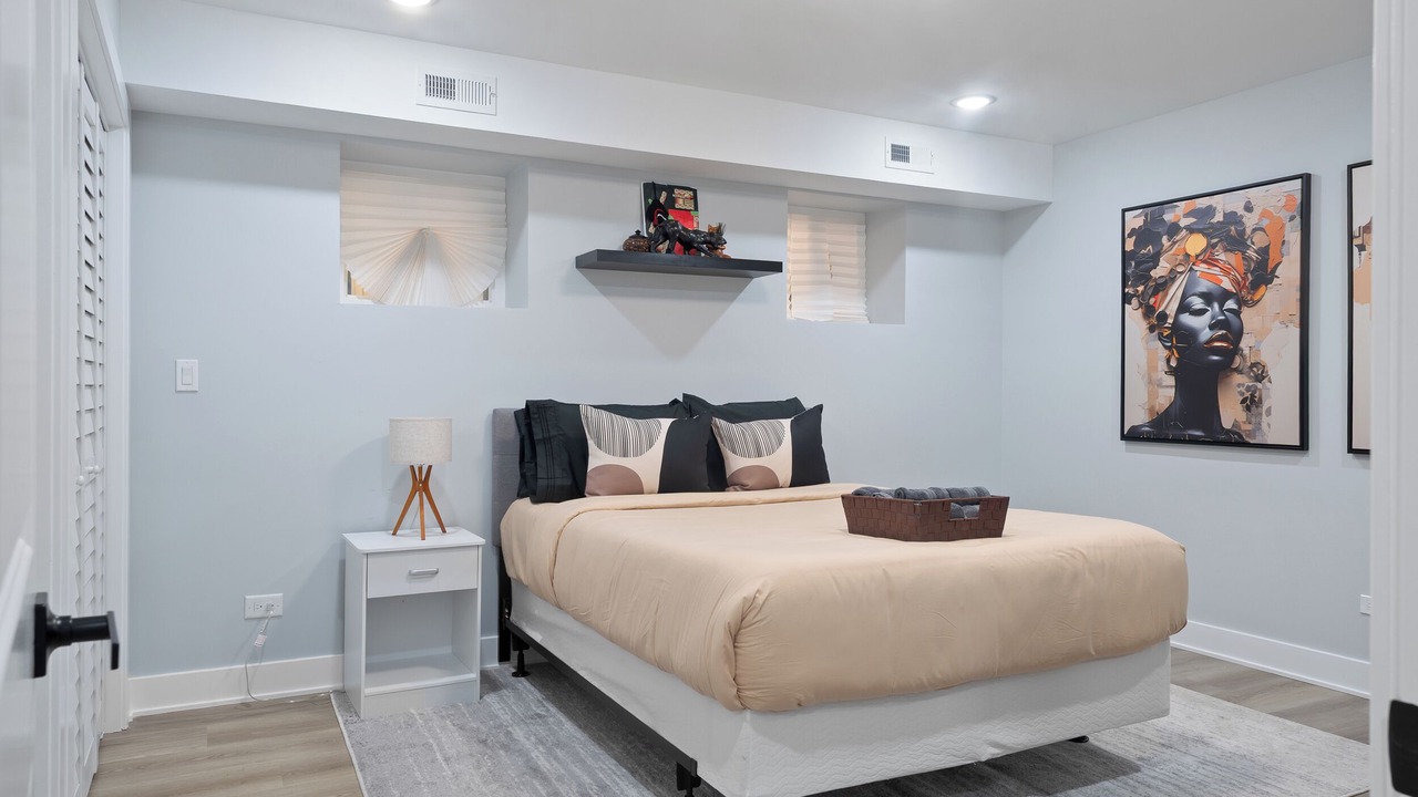 Photo of Bedroom in Woodlawn