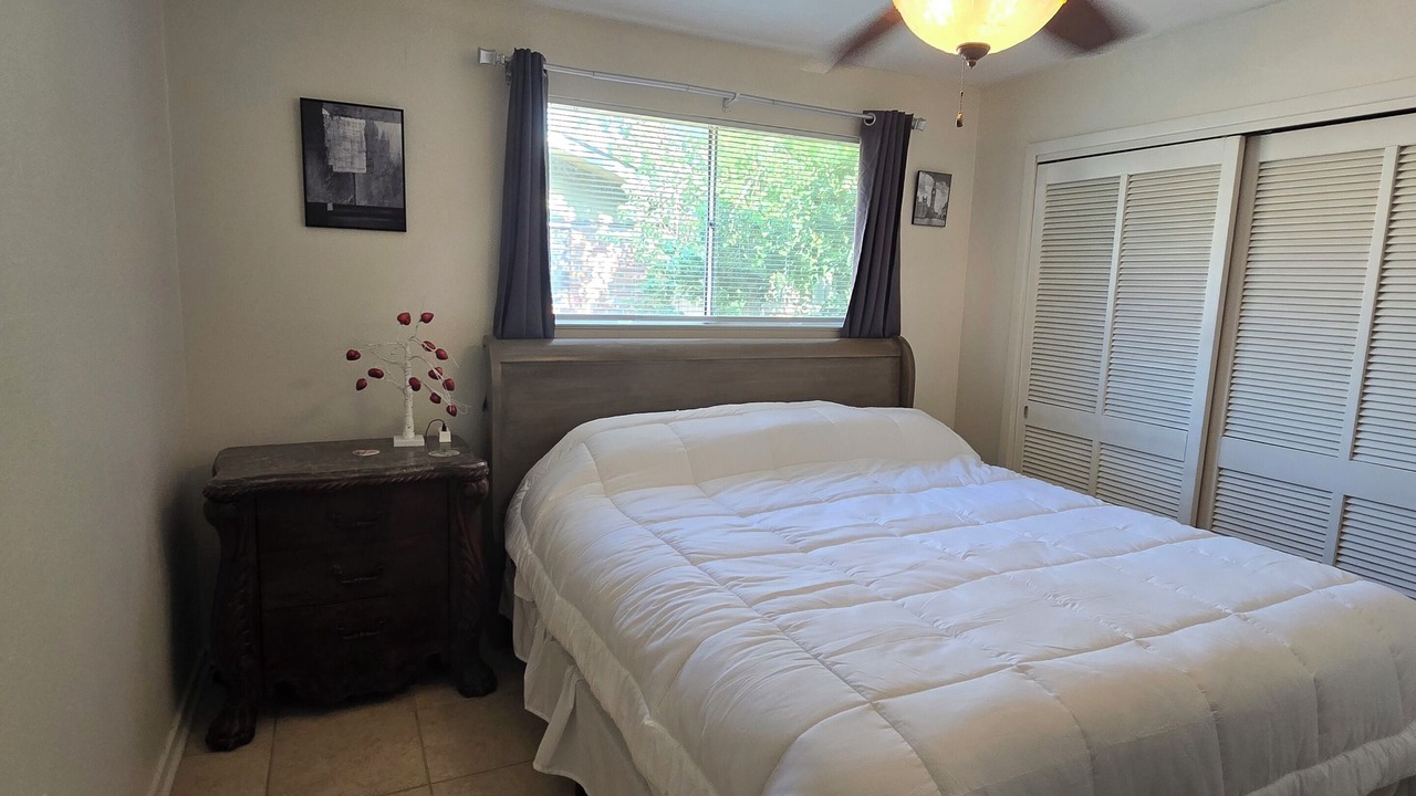 Photo of Bedroom in Baker