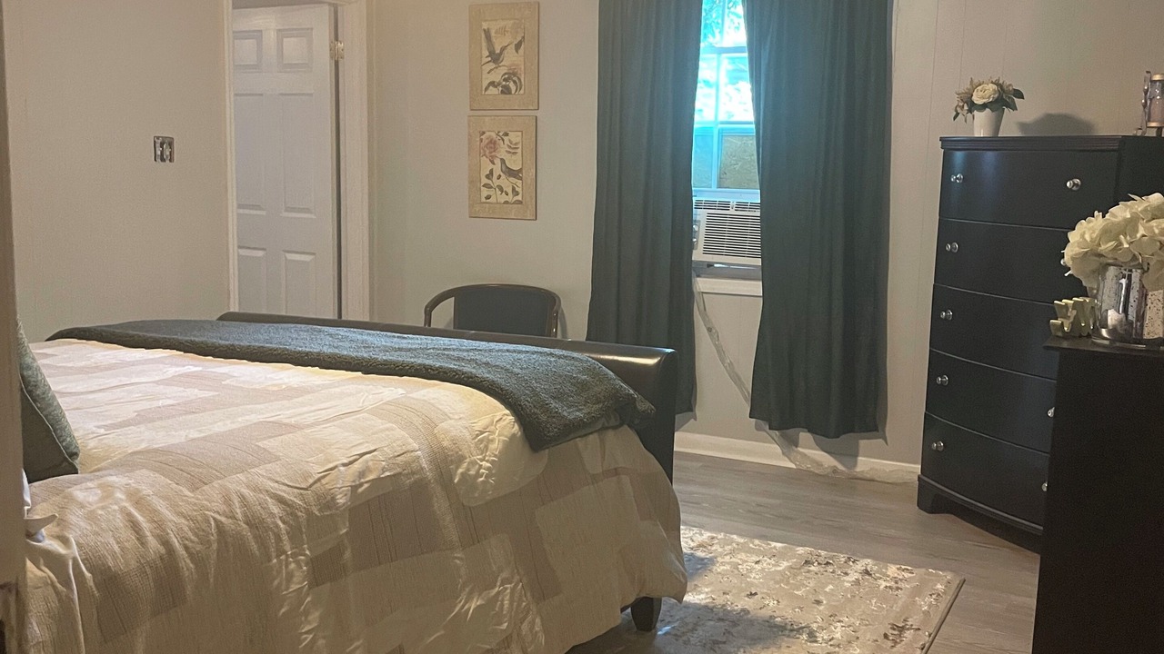 Photo of Bedroom in Houma