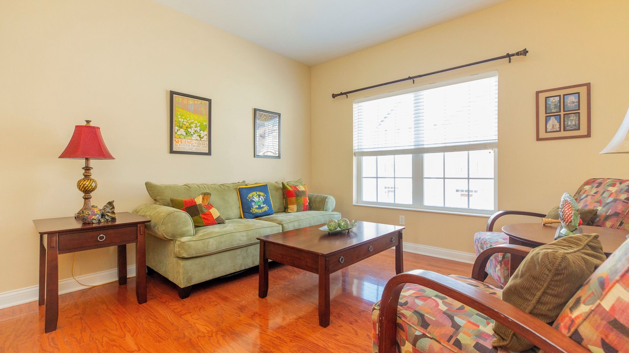 Photo of Livingroom in Roseland