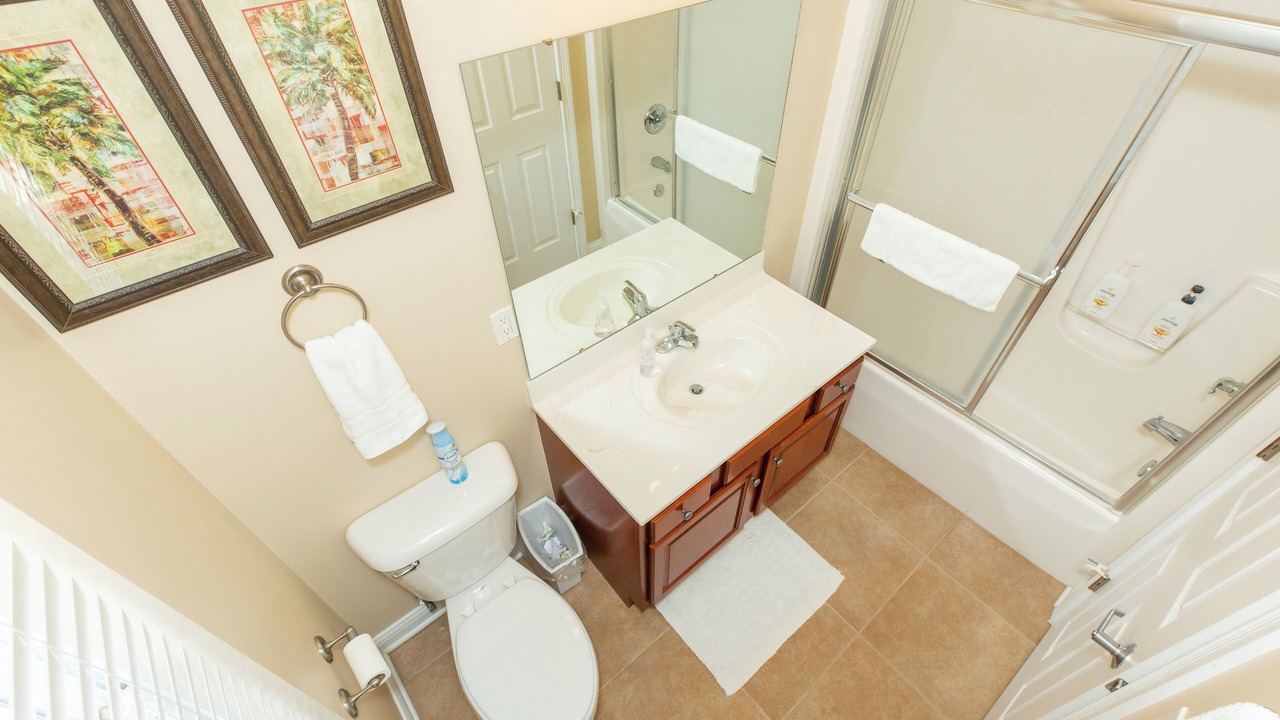 Photo of Bathroom in Roseland
