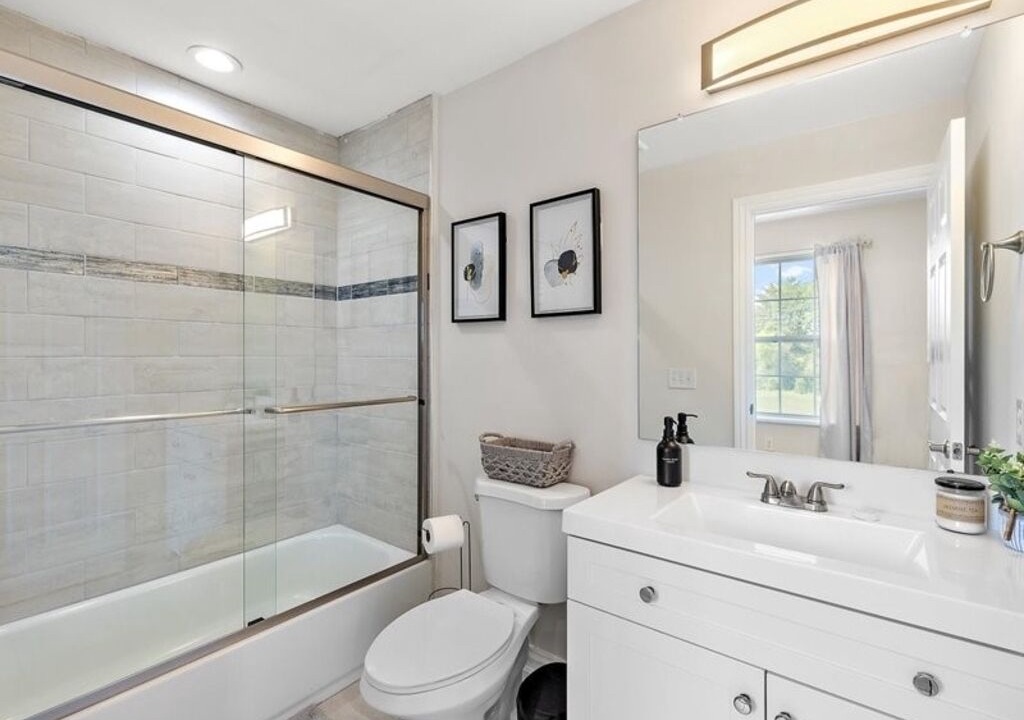 Photo of Bathroom in Bryant Pattengill West