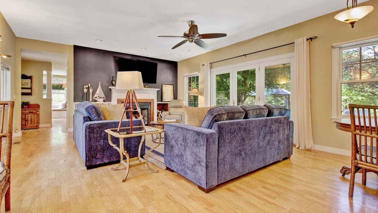 Photo of Livingroom in Fennville