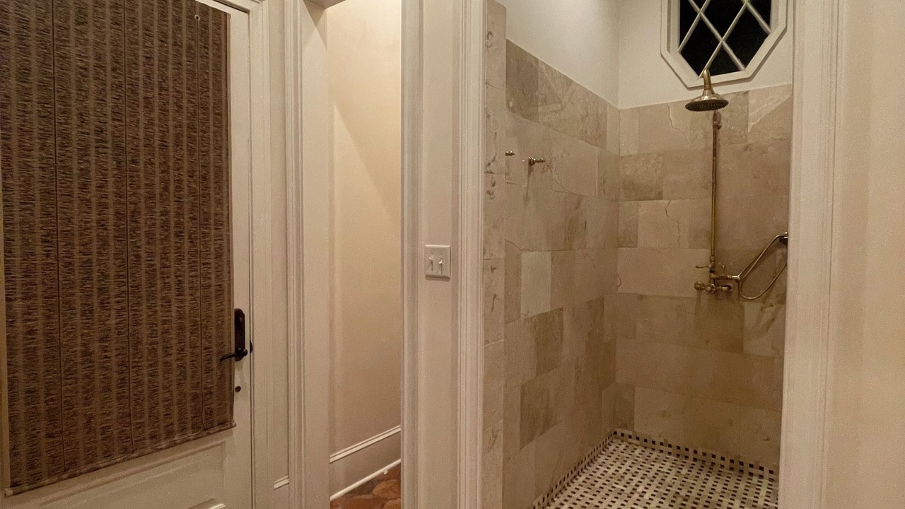 Photo of Bathroom in East Memphis