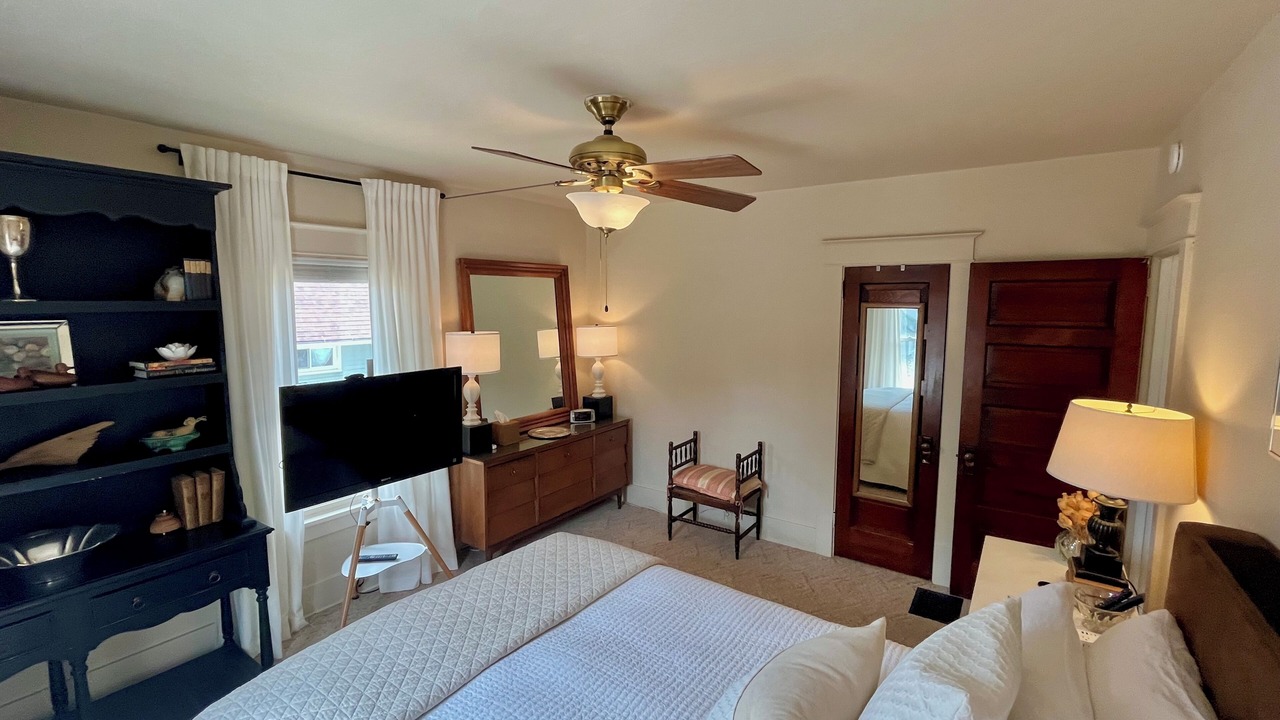 Photo of Bedroom in Marquette