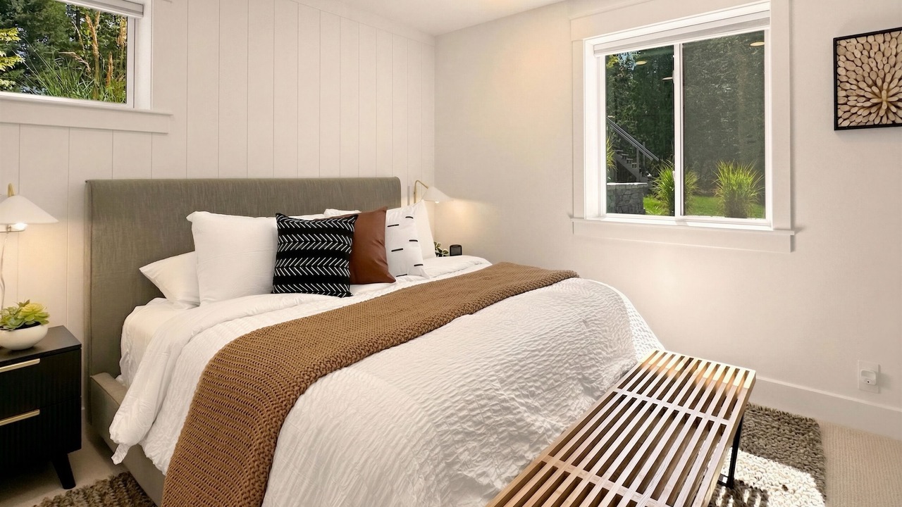 Photo of Bedroom in Cornell