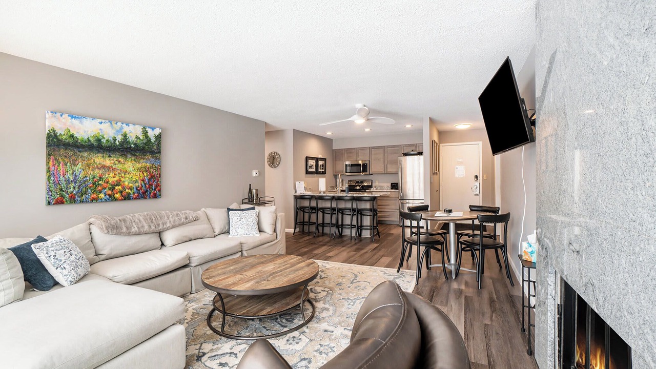Photo of Livingroom in Acme