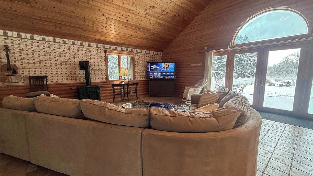 Photo of Livingroom in Bessemer