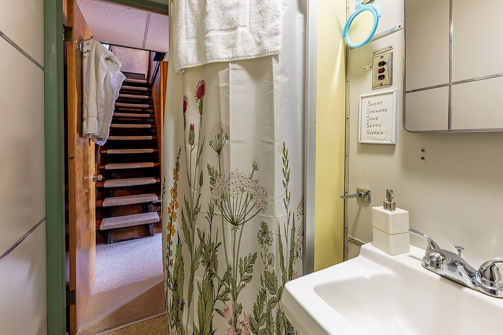 Photo of Bathroom in Montague