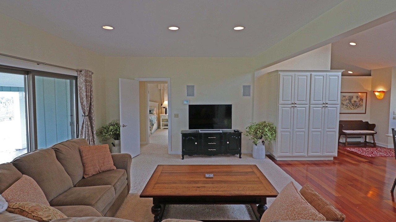 Photo of Livingroom in Harbor Springs