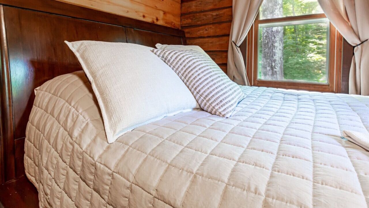 Photo of Bedroom in Lakewood