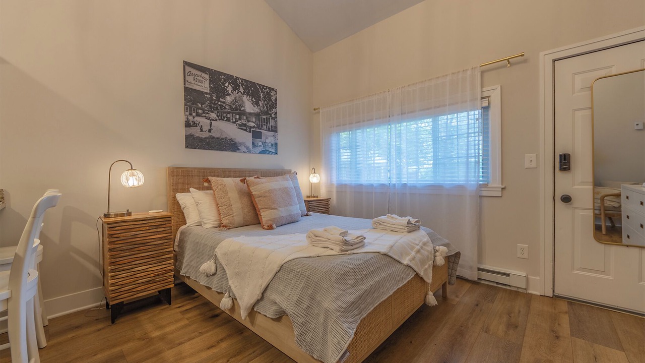 Photo of Bedroom in Saugatuck