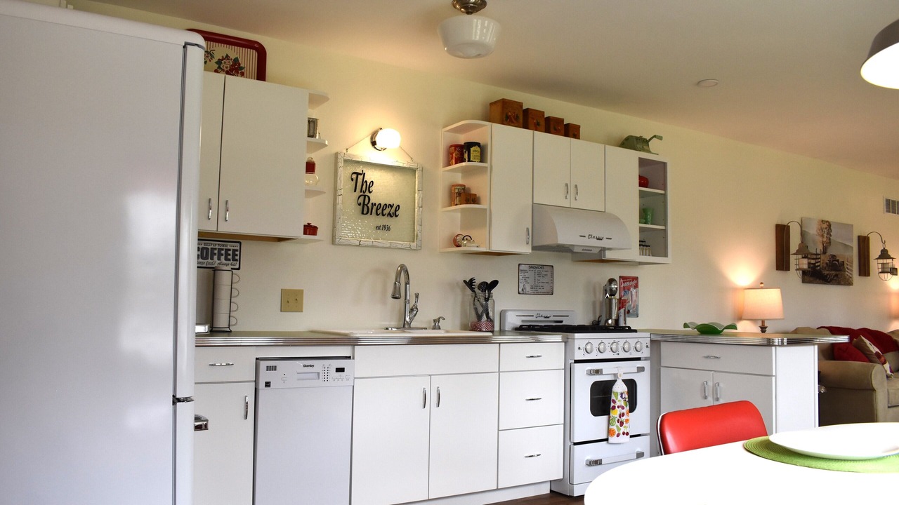 Photo of Kitchen in Lake Forest Estates