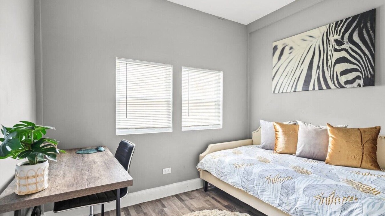 Photo of Bedroom in Avondale