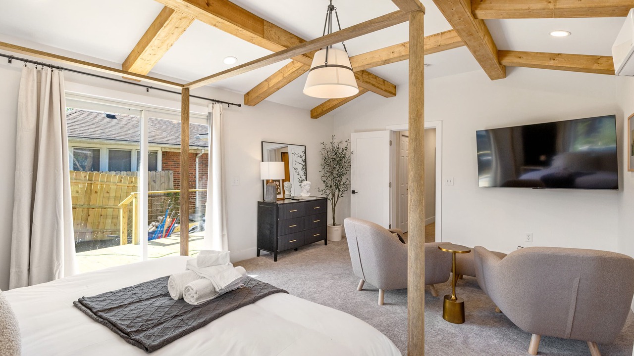 Photo of Bedroom in Oak Park