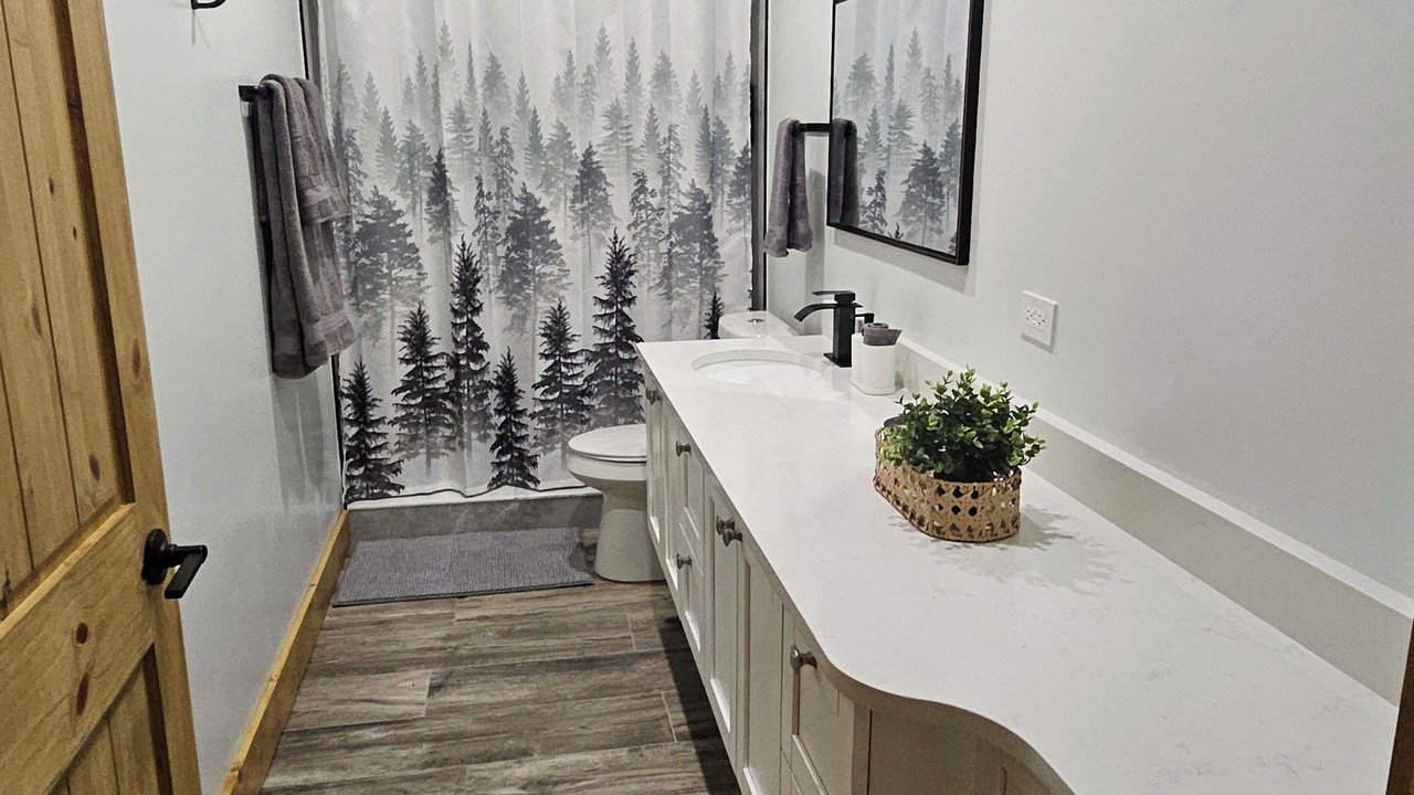 Photo of Bathroom in Gobles