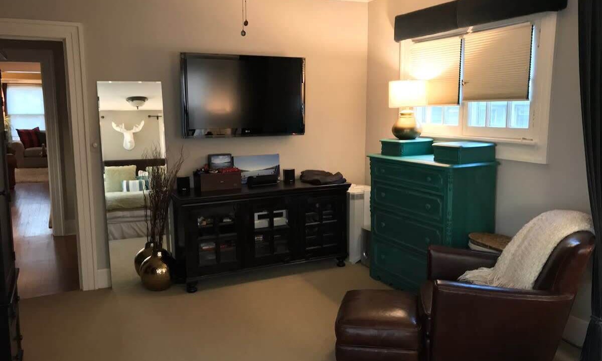 Photo of Bedroom in Shorewood