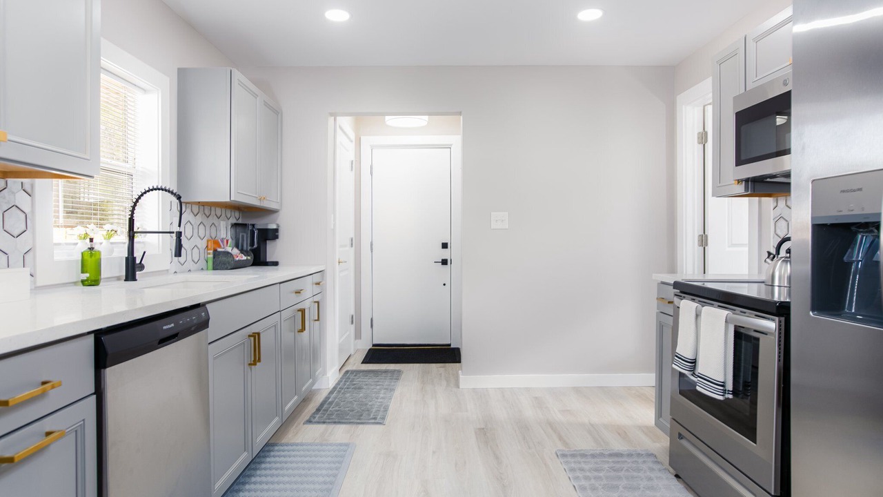 Photo of Kitchen in Roseland