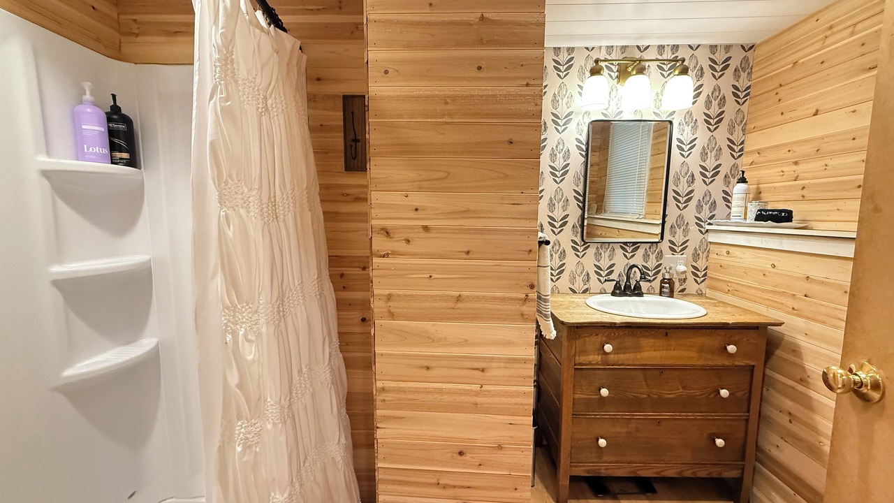 Photo of Bathroom in Good Hart