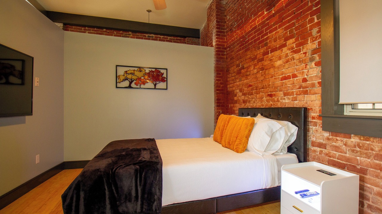 Photo of Bedroom in Evansville