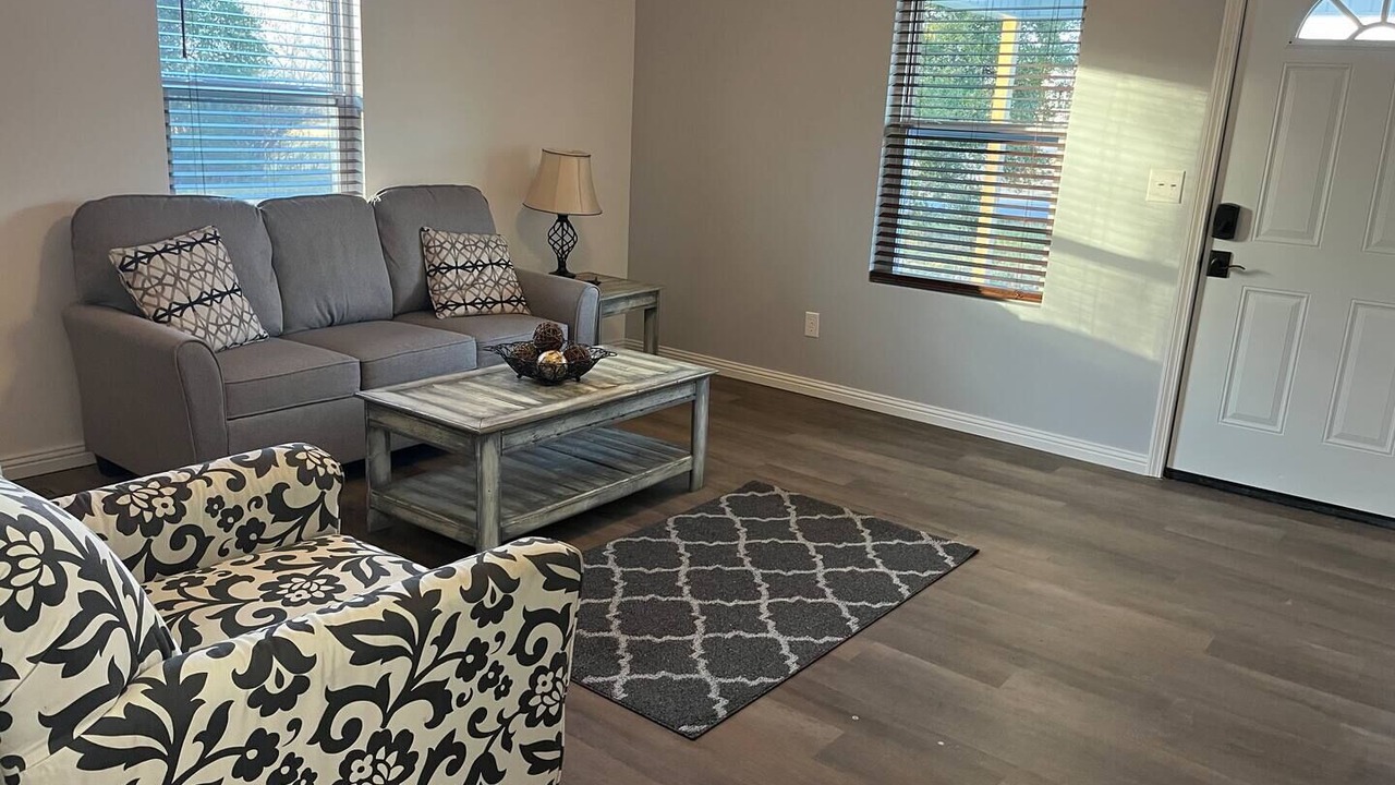 Photo of Livingroom in Perryville