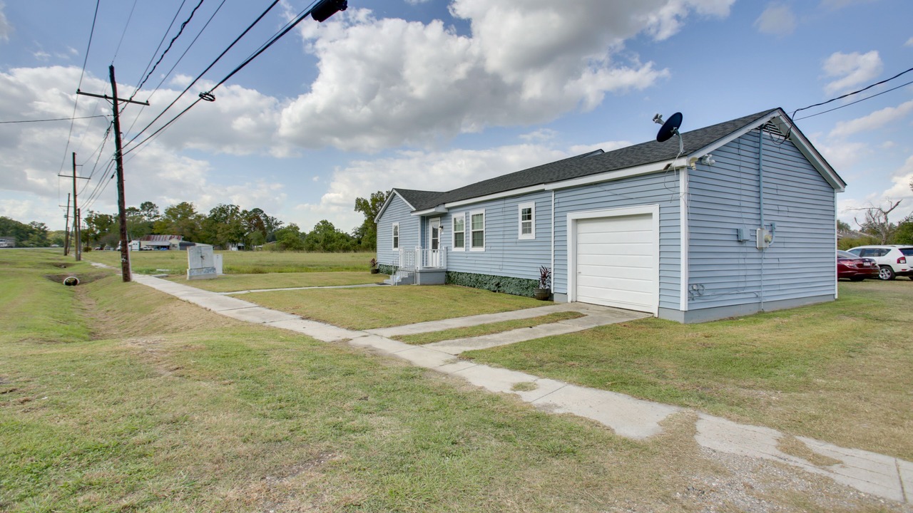 Photo of Outdoor in Donaldsonville