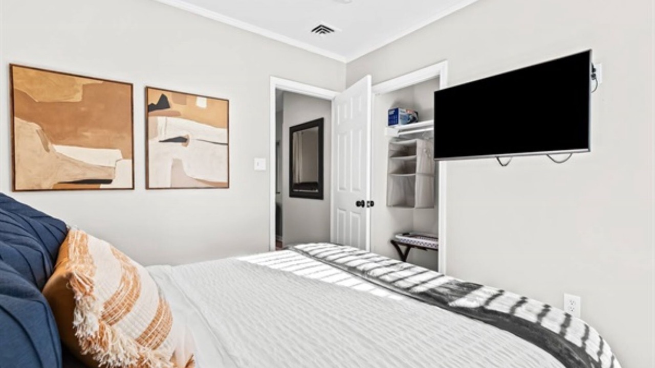Photo of Bedroom in Anchorville