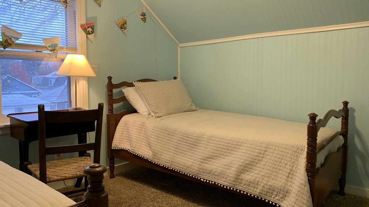 Photo of Bedroom in South Haven