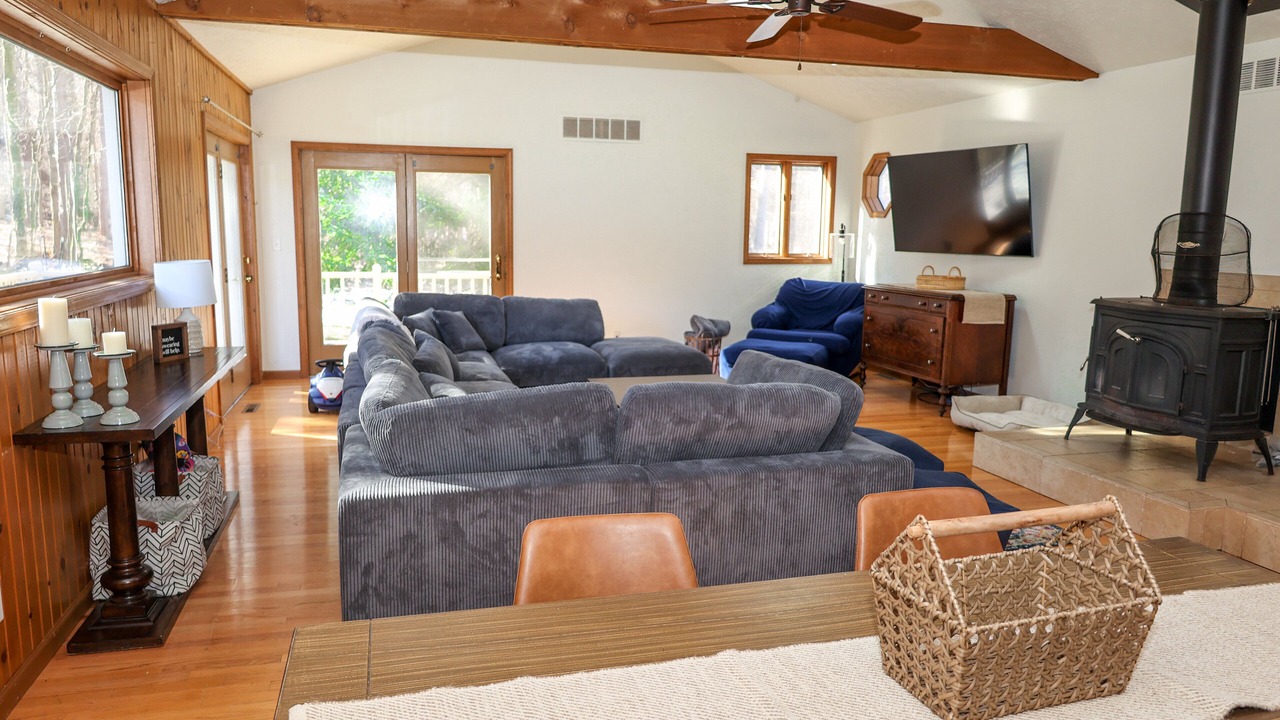 Photo of Livingroom in La Porte