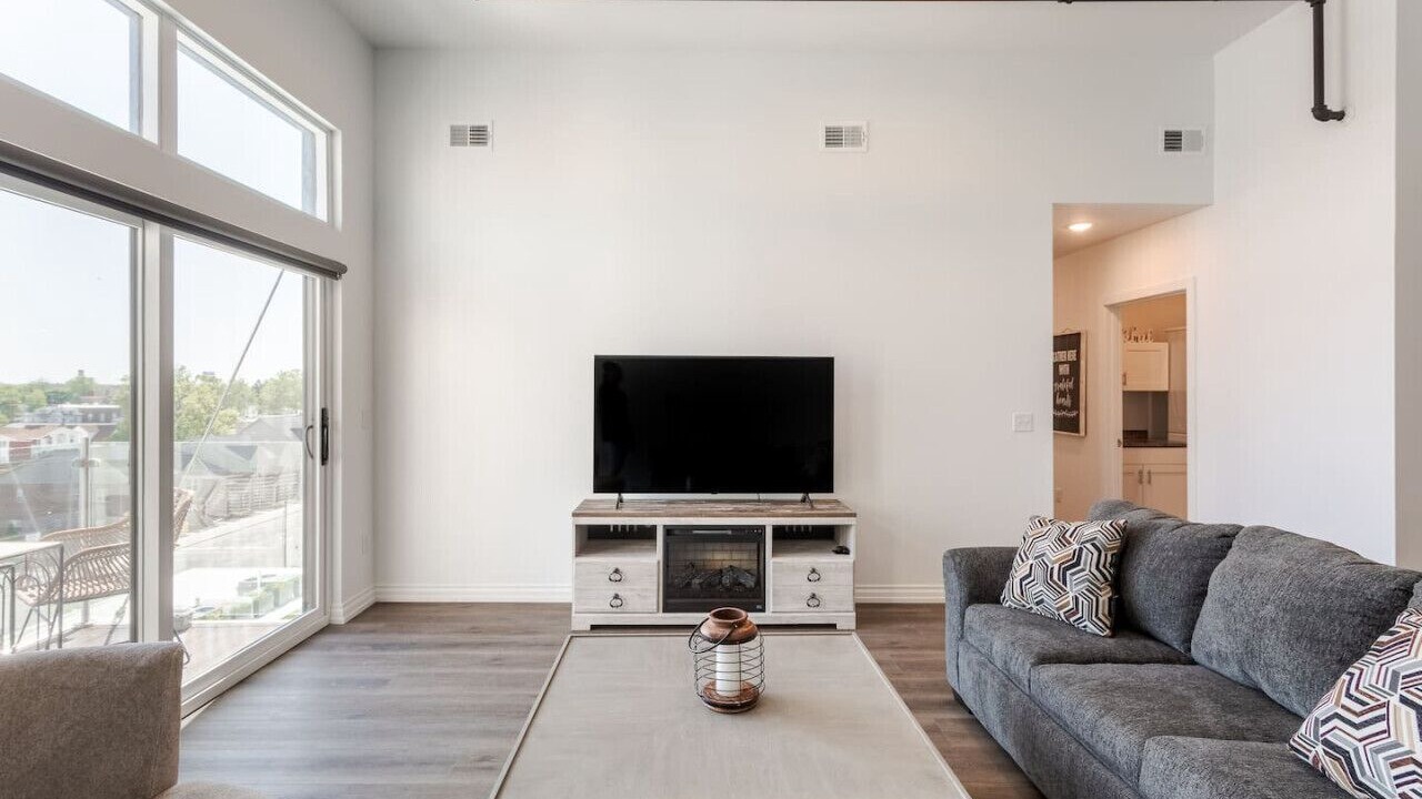 Photo of Livingroom in Wyandotte