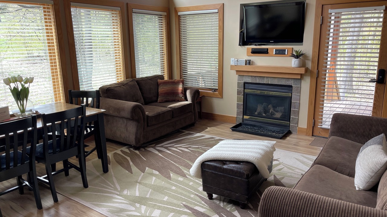Photo of Livingroom in Boyne Falls