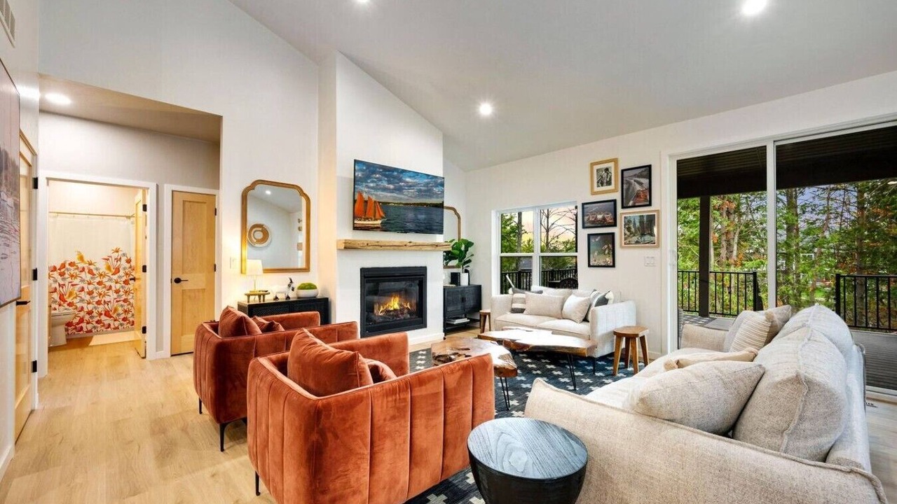 Photo of Livingroom in Sister Bay