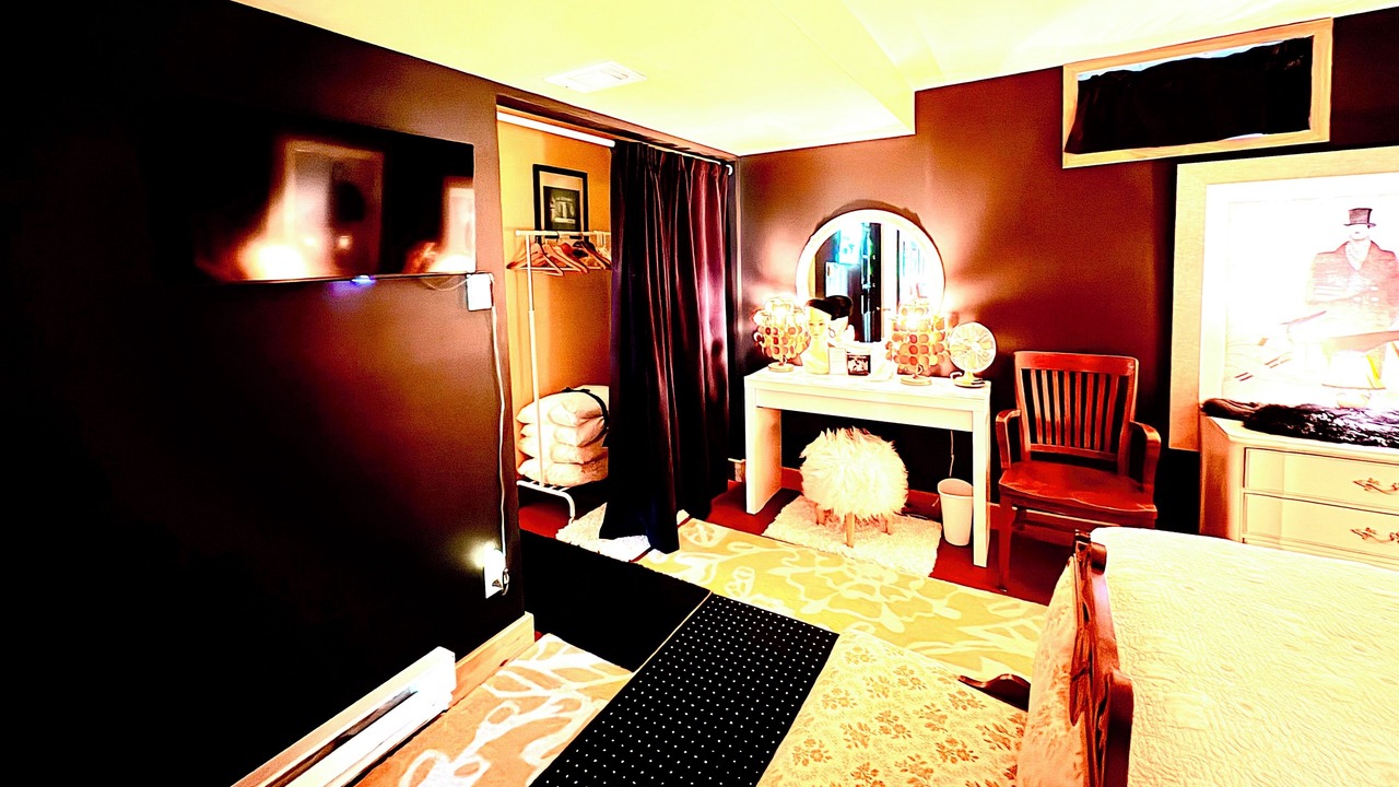 Photo of Bedroom in Mount Horeb