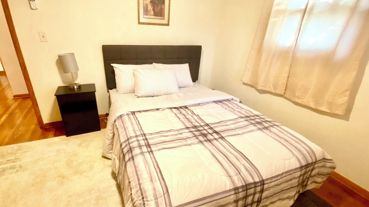 Photo of Bedroom in Milwaukee