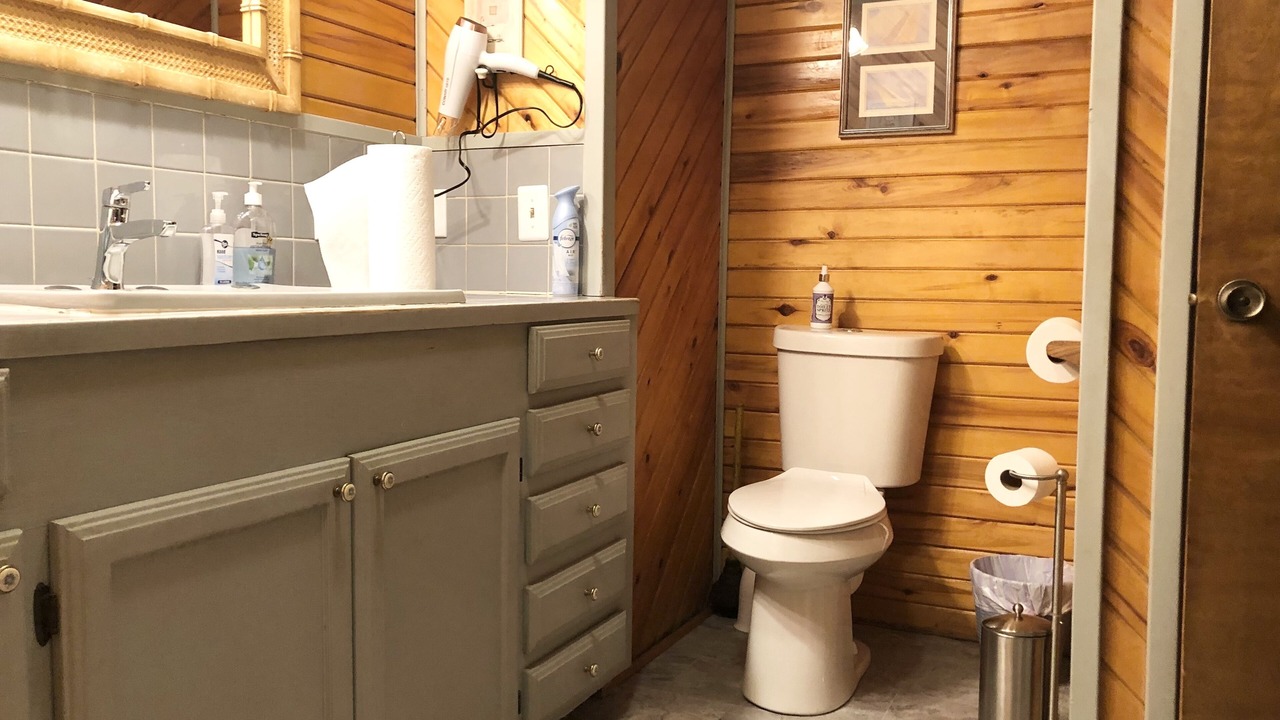 Photo of Bathroom in Lufkin