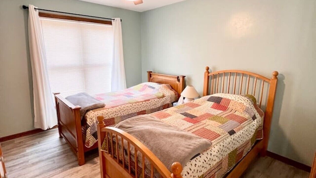 Photo of Bedroom in Rowleys Bay