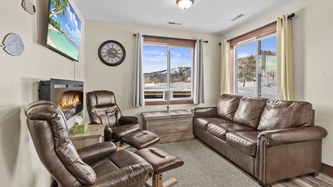 Photo of Livingroom in Houghton