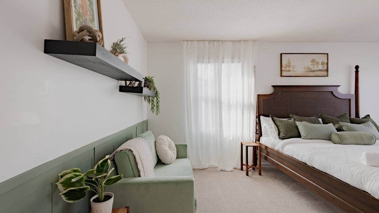 Photo of Bedroom in Midland