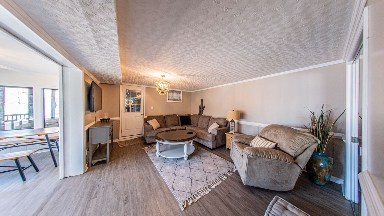 Photo of Livingroom in Gilbertsville