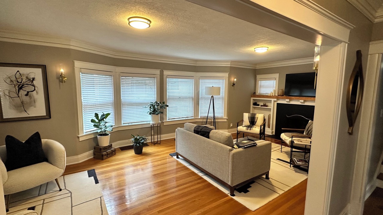 Photo of Livingroom in South Kansas City